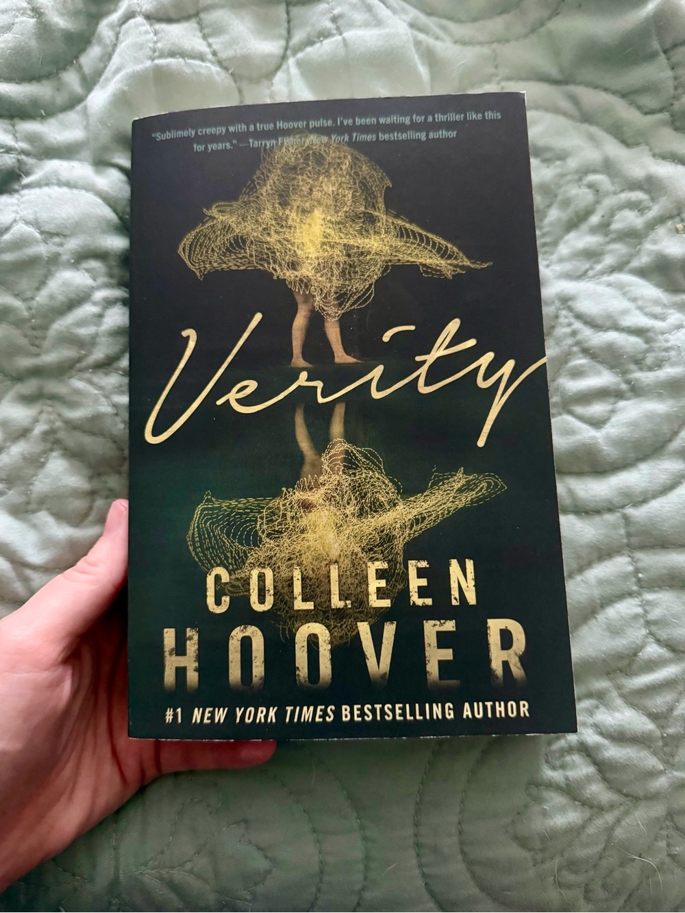 Verity Paperback - Colleen Hoover
